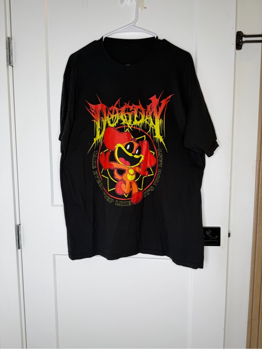 Black Short-Sleeve Graphic Tee DogDay